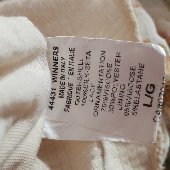 100% Silk size large flowing top, blouse, muted floral sheer sequins - Picture 12 of 12